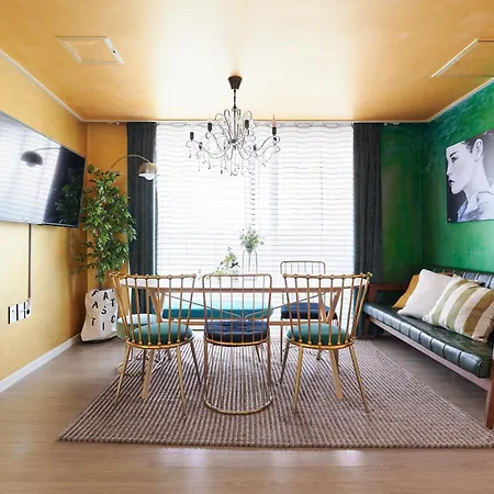 Soluna House